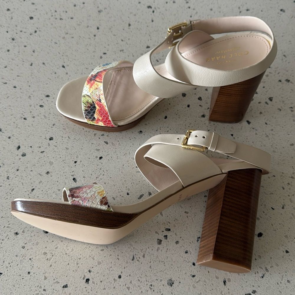 Cole Haan Cream & Floral Sandals Elegant Block Heel Buckle Ankle Strap Size 8B